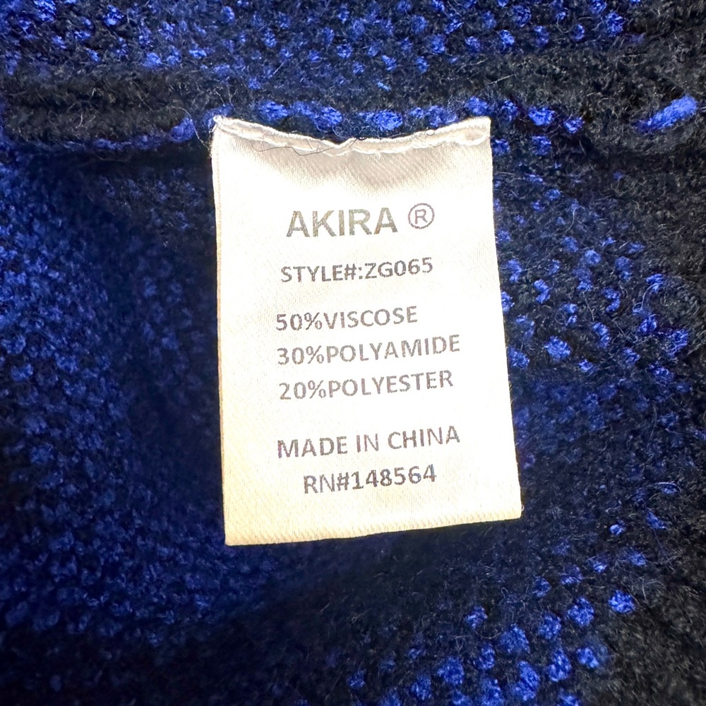 AKIRA Royal Blue and Black Houndstooth Cropped Sweater - Picture 7 of 7